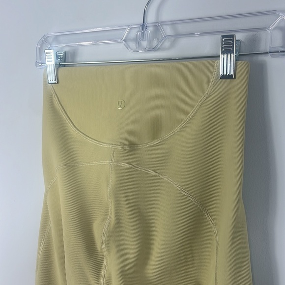 Lululemon Ribbed Contoured High Rise Short 8” - Picture 9 of 12